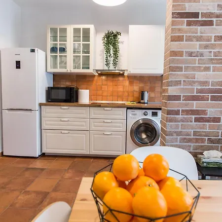 Irnerio House Apartmán